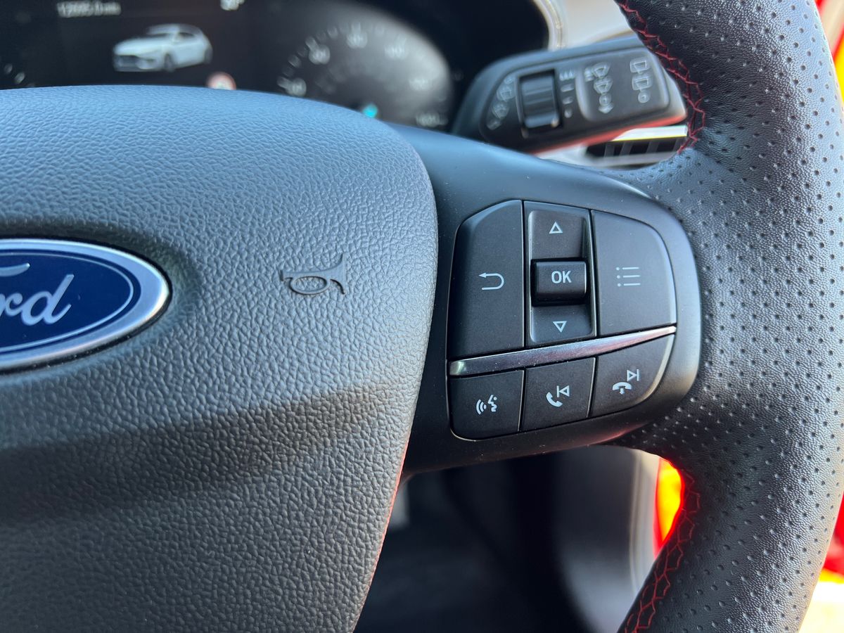 Used Ford Focus 2022 for sale - 76096080: Photo 27