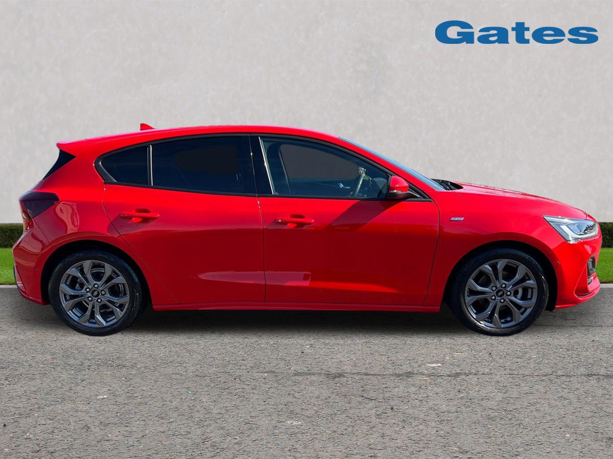 Used Ford Focus 2022 for sale - 76096080: Photo 8