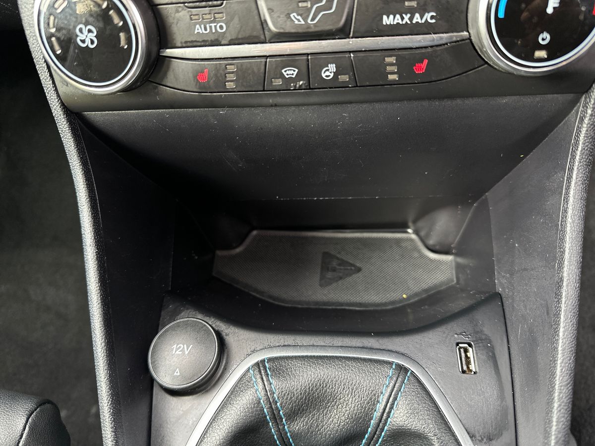 Used Ford Fiesta 2022 for sale - 77186176: Photo 24