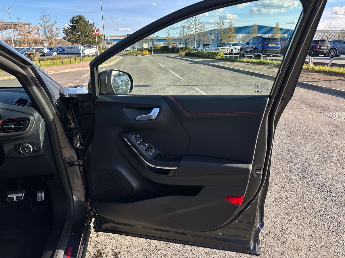 Used Ford Puma 2024 for sale - 78036800: Photo 35