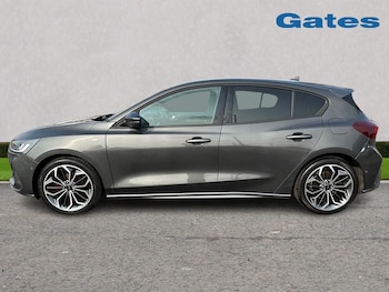 Used Ford Focus 2023 for sale - 79225843: Photo