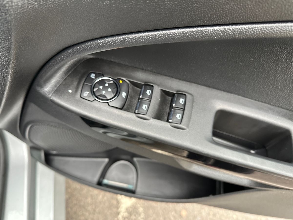 Used Ford Ecosport 2023 for sale - 78211920: Photo 25