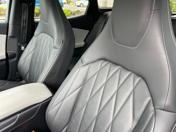 Used Ford Explorer 2024 for sale - 76221812: Photo 13