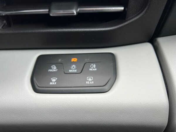 Used Ford Explorer 2024 for sale - 76221812: Photo 23