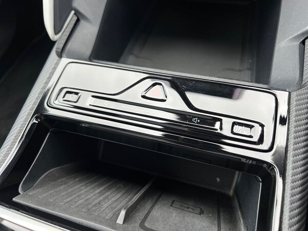 Used Ford Explorer 2024 for sale - 76221812: Photo 28