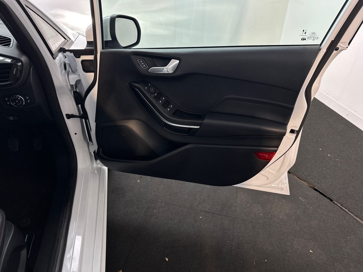 Used Ford Fiesta 2023 for sale - 76652455: Photo 35