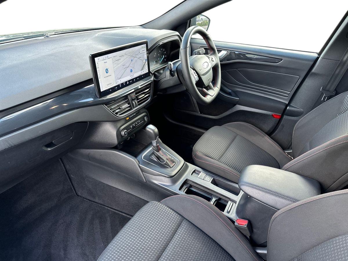 Used Ford Focus 2023 for sale - 76033845: Photo 11