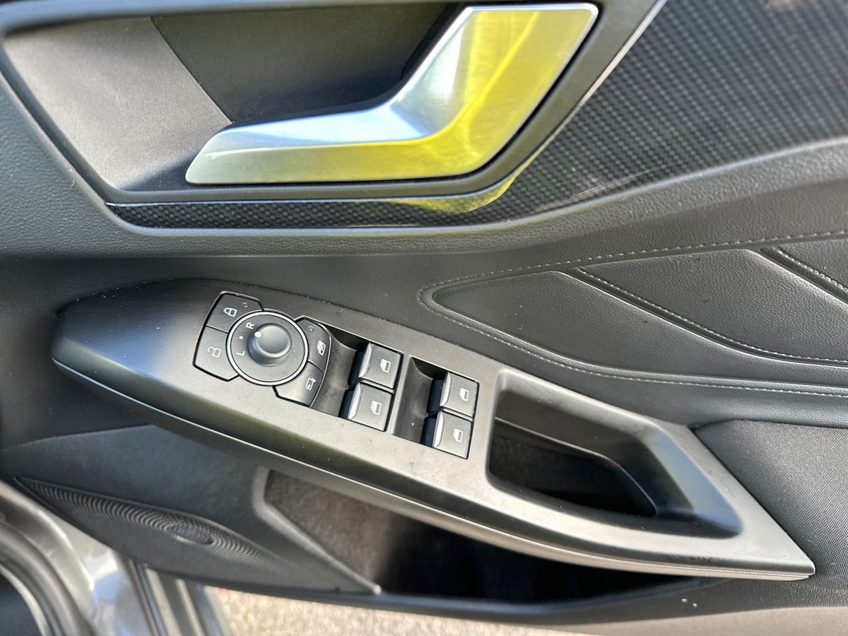 Used Ford Focus 2023 for sale - 76033845: Photo 25