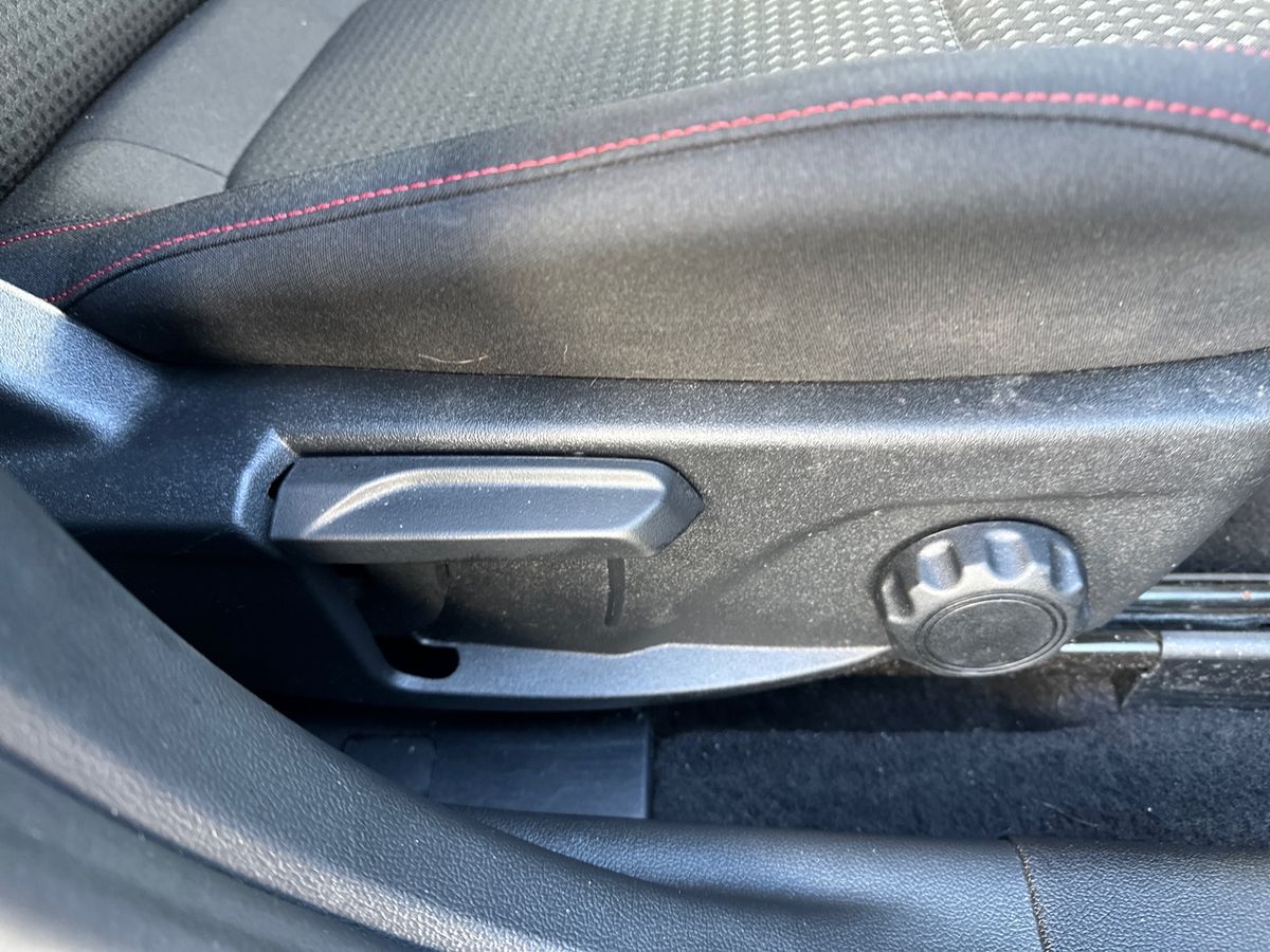 Used Ford Focus 2023 for sale - 76033845: Photo 30