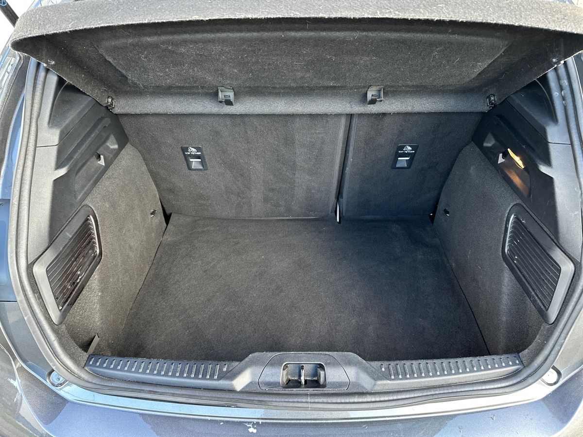 Used Ford Focus 2023 for sale - 76033845: Photo 34