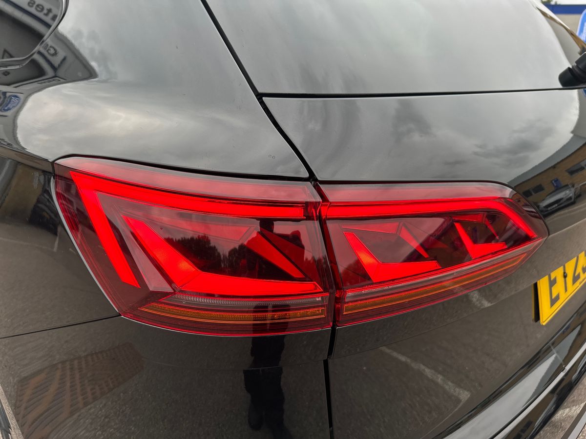 Used Volkswagen Touareg 2023 for sale - 77388979: Photo 33