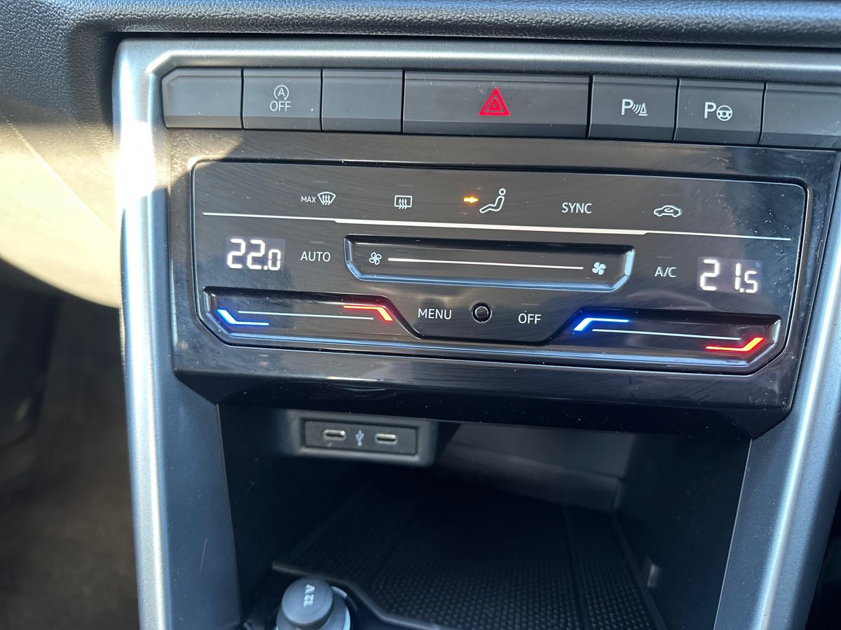 Used Volkswagen T-Roc 2022 for sale - 77205598: Photo 22