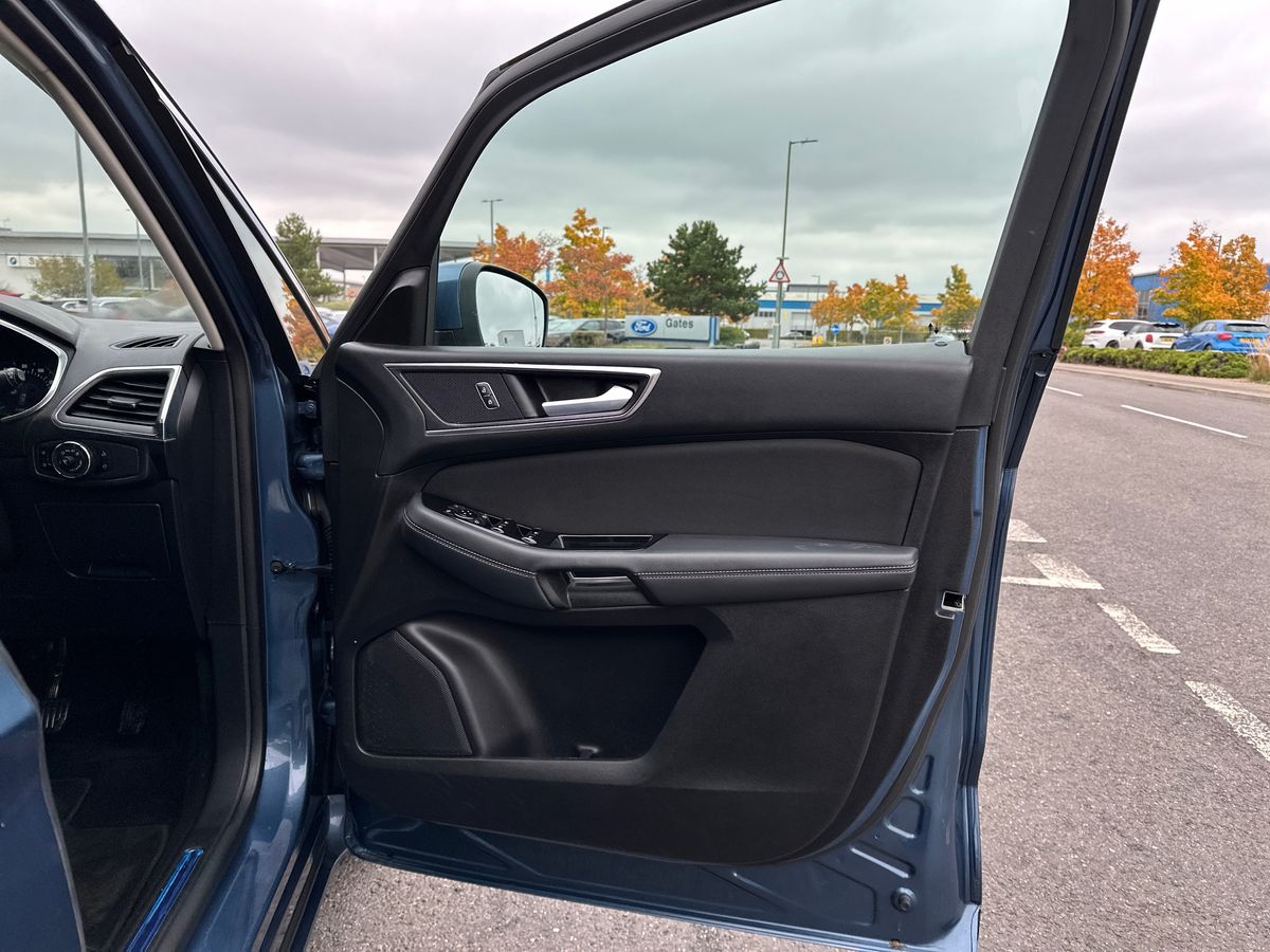 Used Ford S-Max 2023 for sale - 76999455: Photo 35