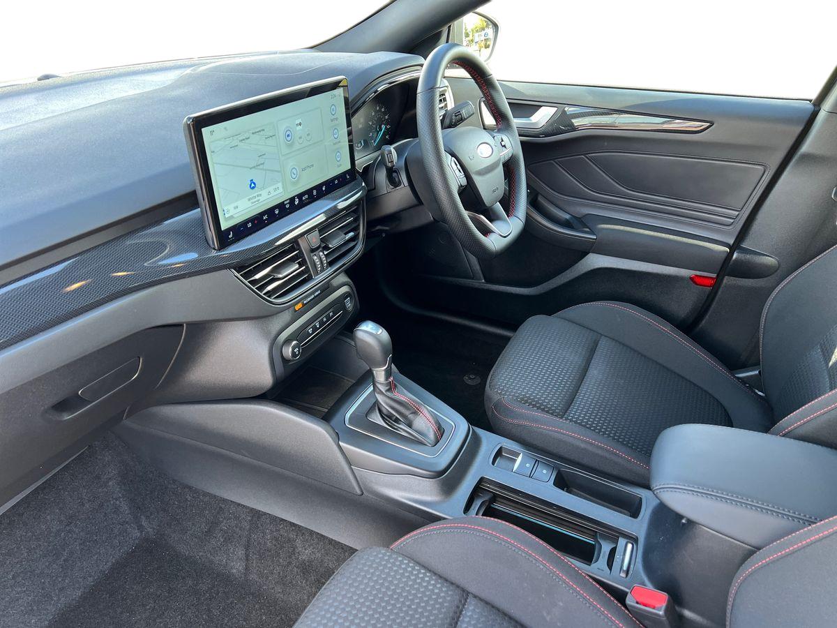 Used Ford Focus 2024 for sale - 76033885: Photo 11