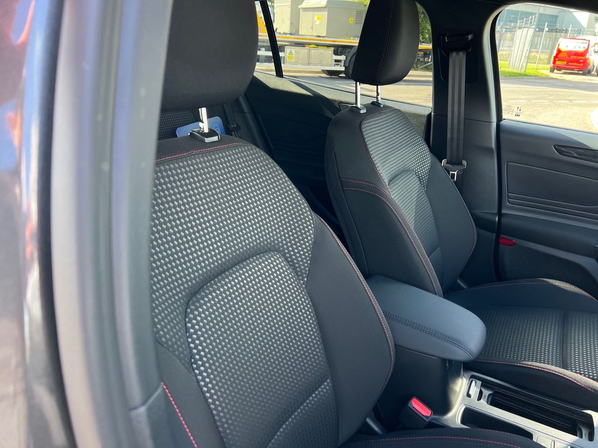 Used Ford Focus 2024 for sale - 76033885: Photo 12