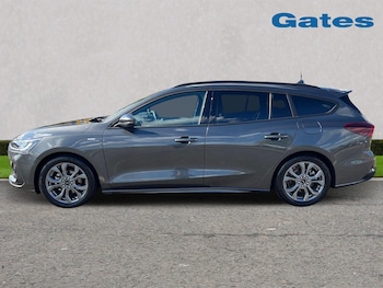 Used Ford Focus 2024 for sale - 76033885: Photo 4