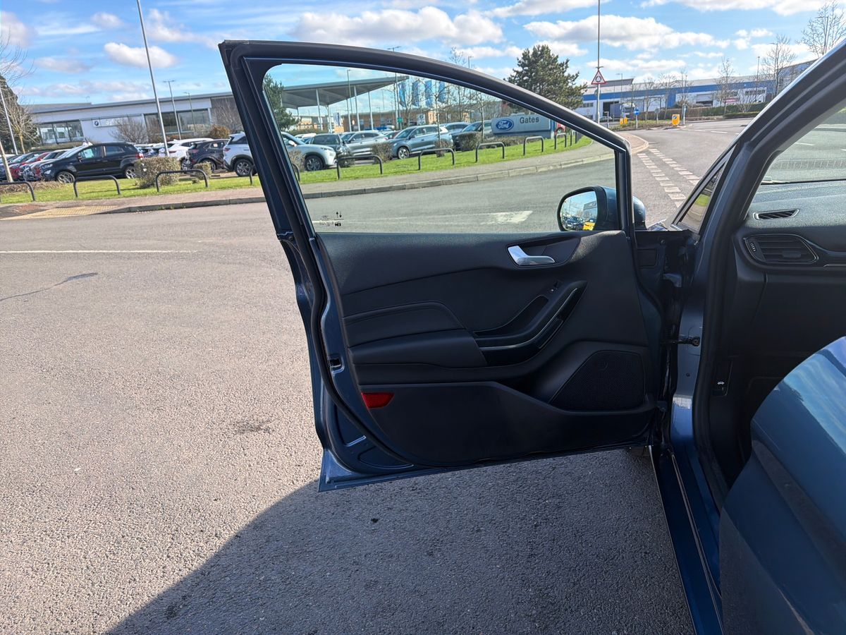 Used Ford Fiesta 2022 for sale - 77890036: Photo 35