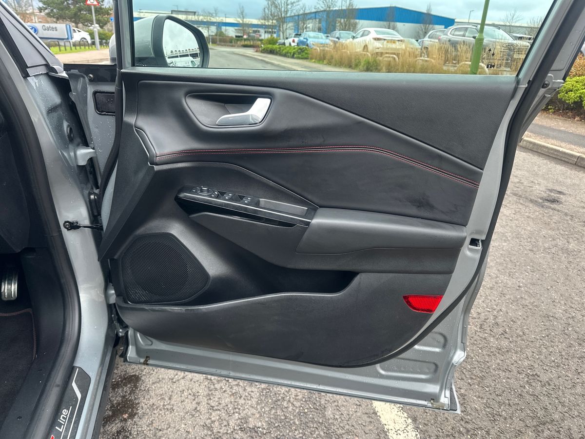 Used Ford Puma 2025 for sale - 76928040: Photo 35