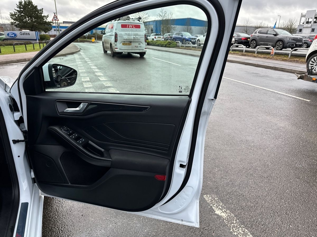 Used Ford Focus 2024 for sale - 78158642: Photo 35