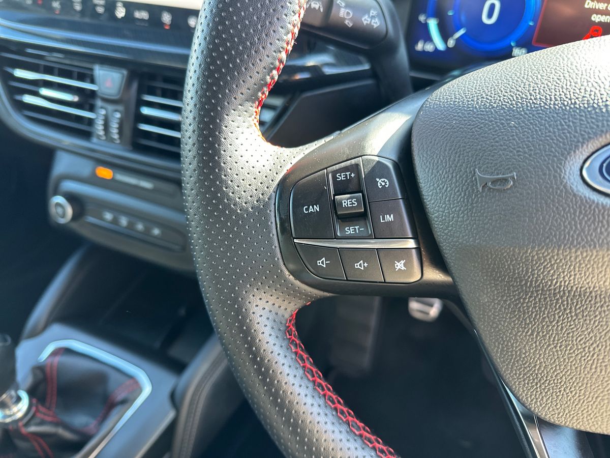 Used Ford Focus 2022 for sale - 78022229: Photo 26