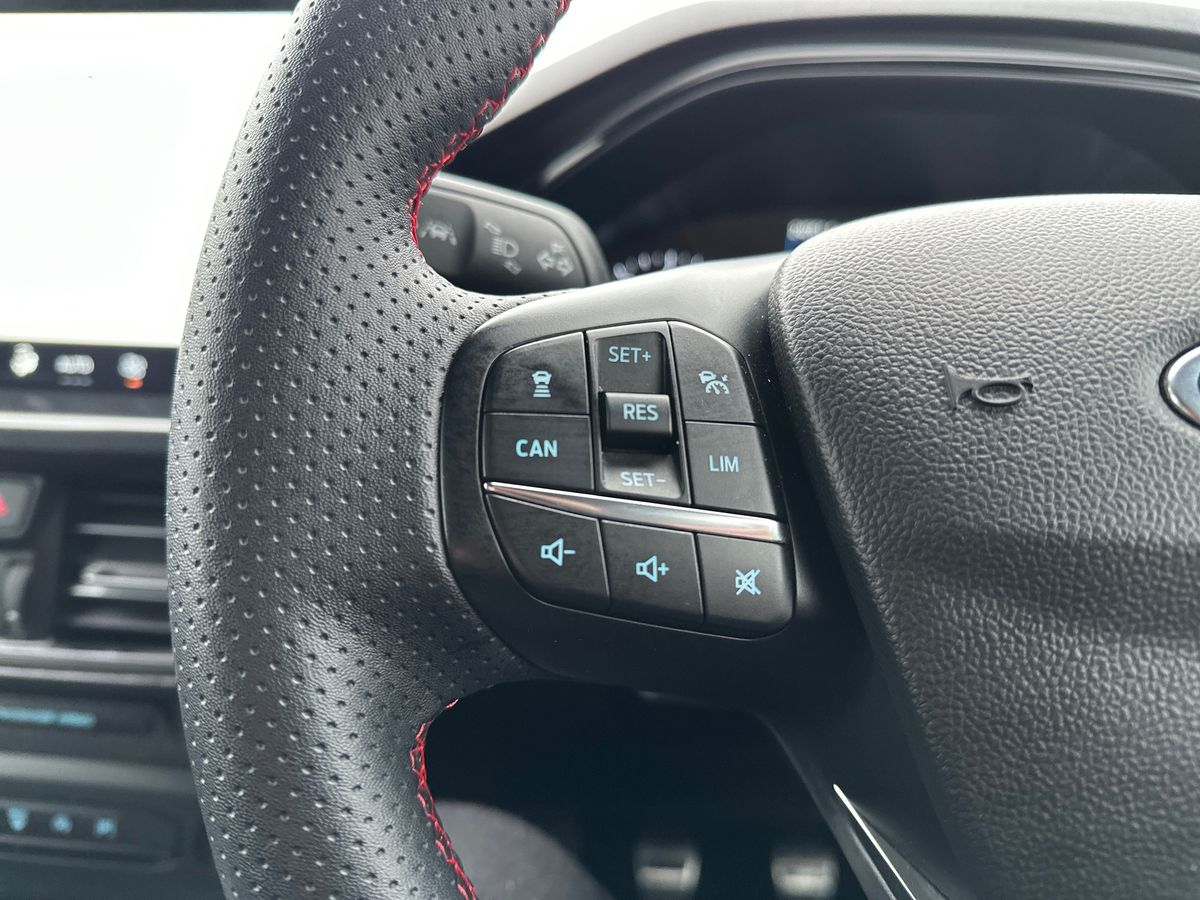 Used Ford Focus 2023 for sale - 77157948: Photo 26