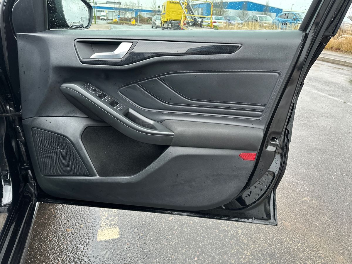 Used Ford Focus 2023 for sale - 77157948: Photo 35