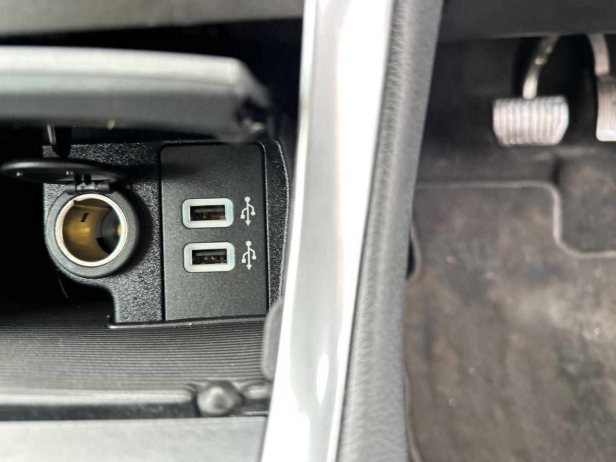 Used Ford S-Max 2023 for sale - 76575064: Photo 24