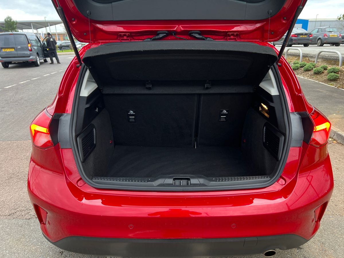 Used Ford Focus 2021 for sale - 76556896: Photo 34