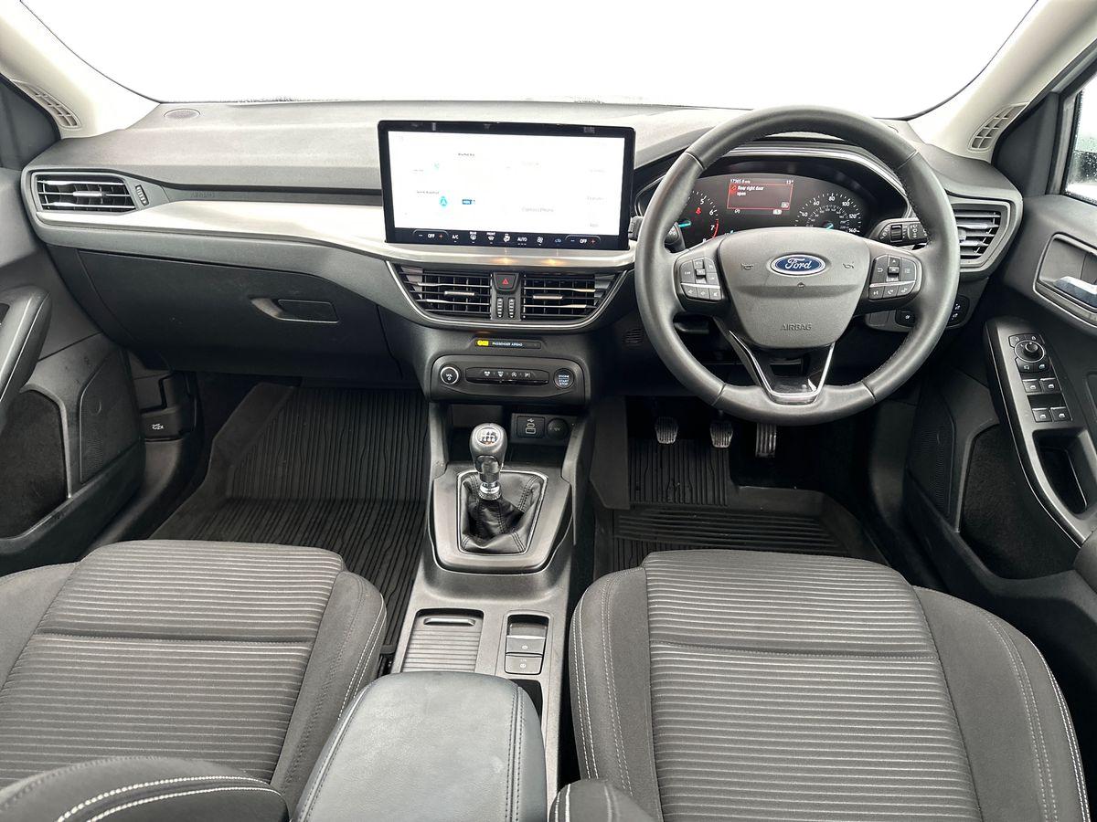 Used Ford Focus 2023 for sale - 76328117: Photo 15