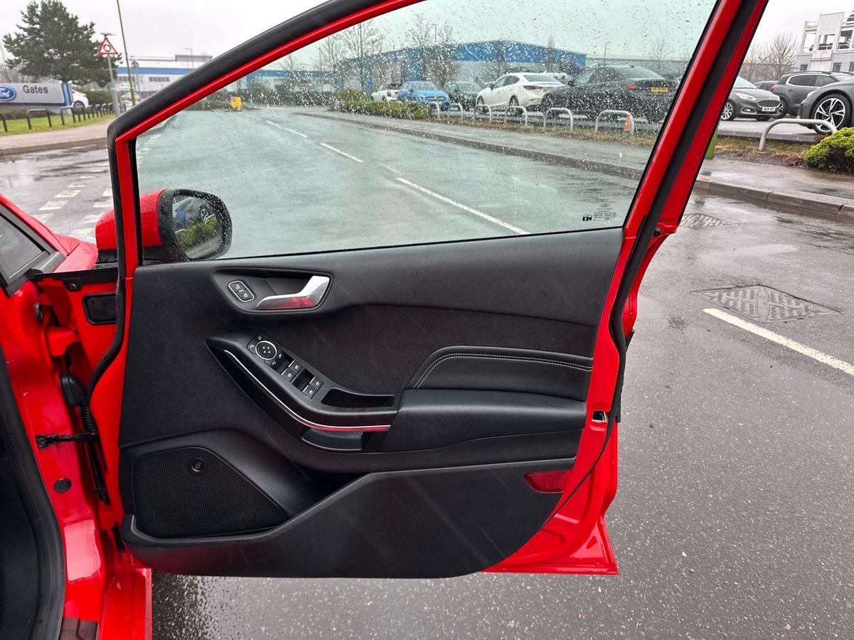 Used Ford Fiesta 2019 for sale - 77457800: Photo 35