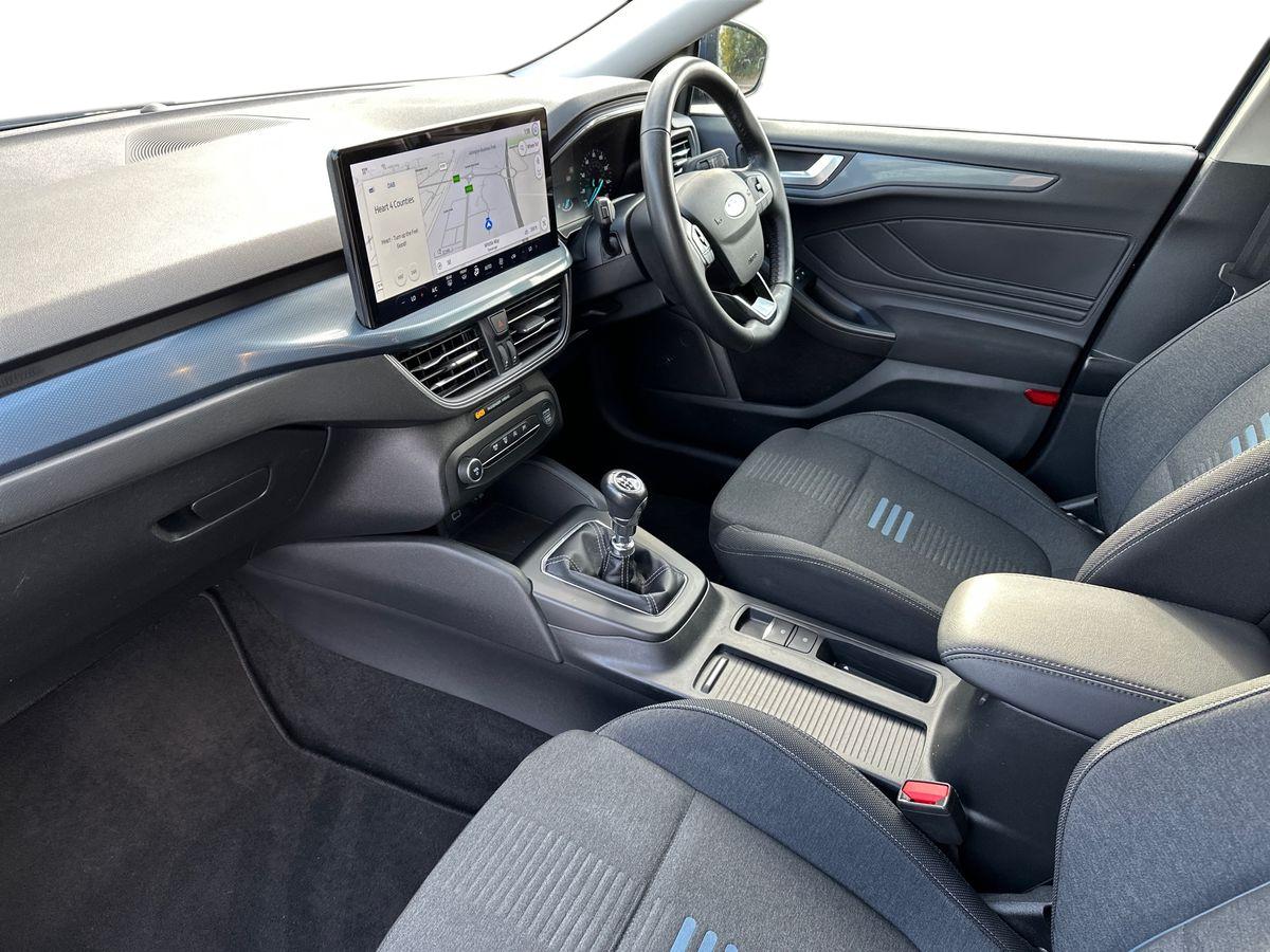 Used Ford Focus 2022 for sale - 76390110: Photo 11