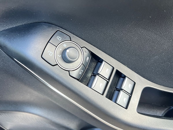 Used Ford Puma 2023 for sale - 76062265: Photo 25