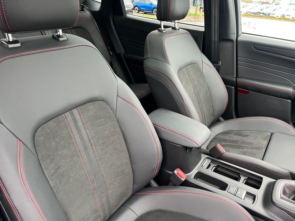 Used Ford Kuga 2025 for sale - 76552532: Photo 12