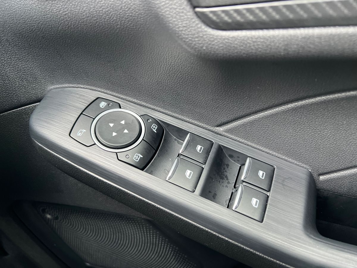 Used Ford Kuga 2025 for sale - 76552532: Photo 25