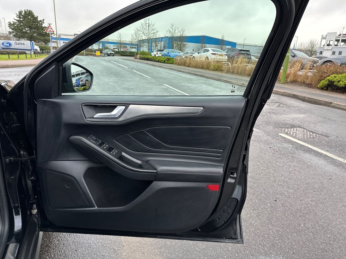 Used Ford Focus 2022 for sale - 77803746: Photo 35