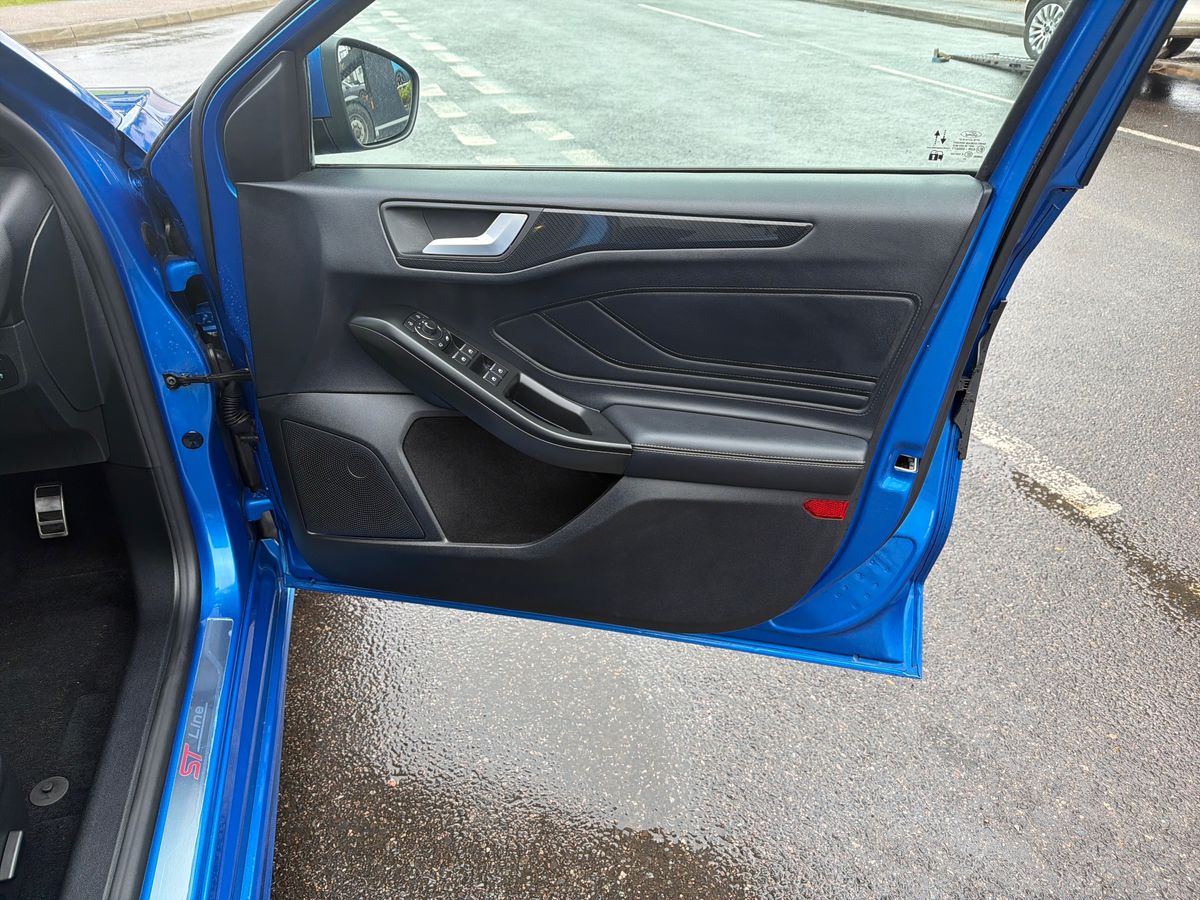 Used Ford Focus 2023 for sale - 77526053: Photo 35