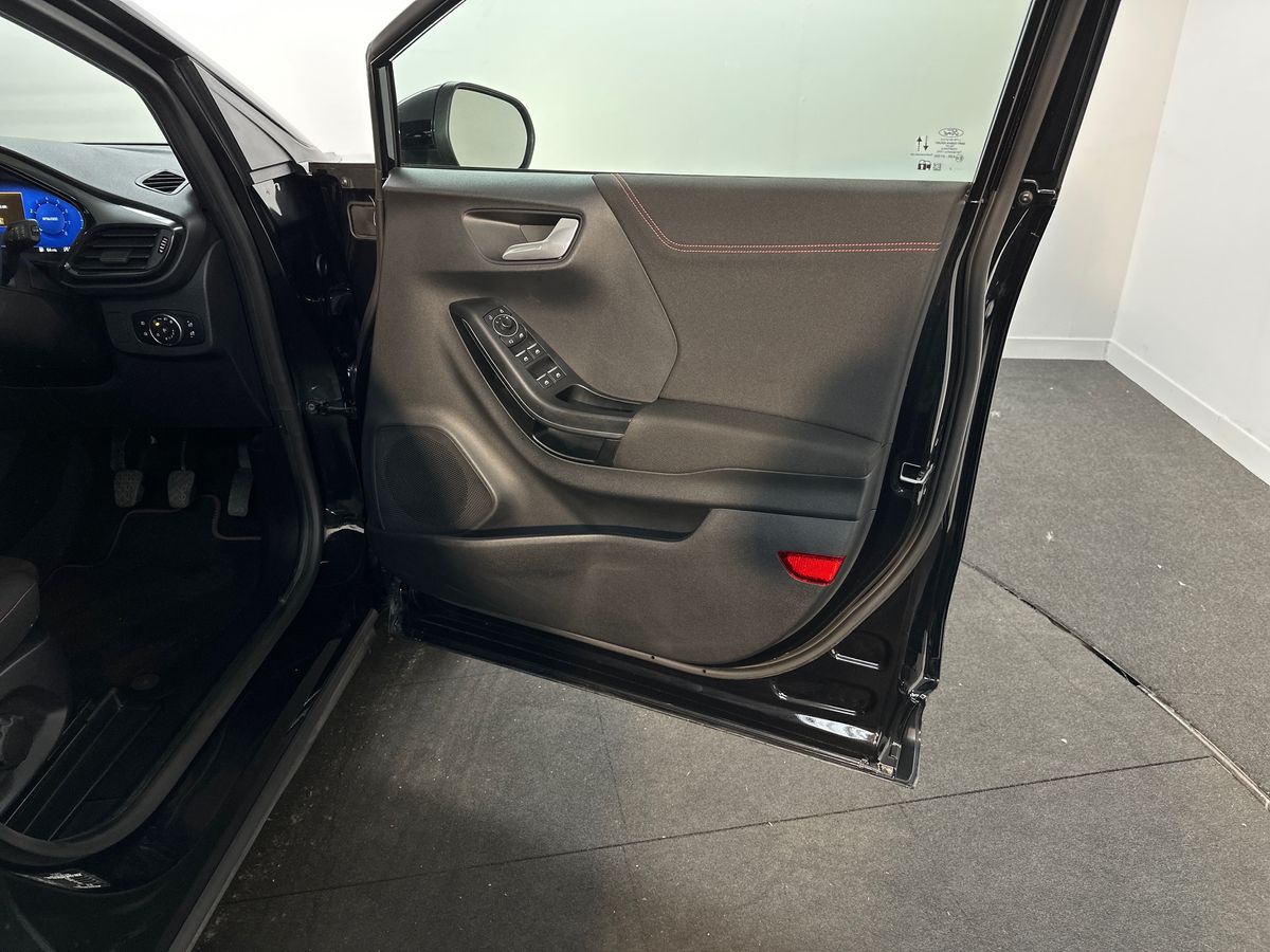 Used Ford Puma 2023 for sale - 76652451: Photo 35