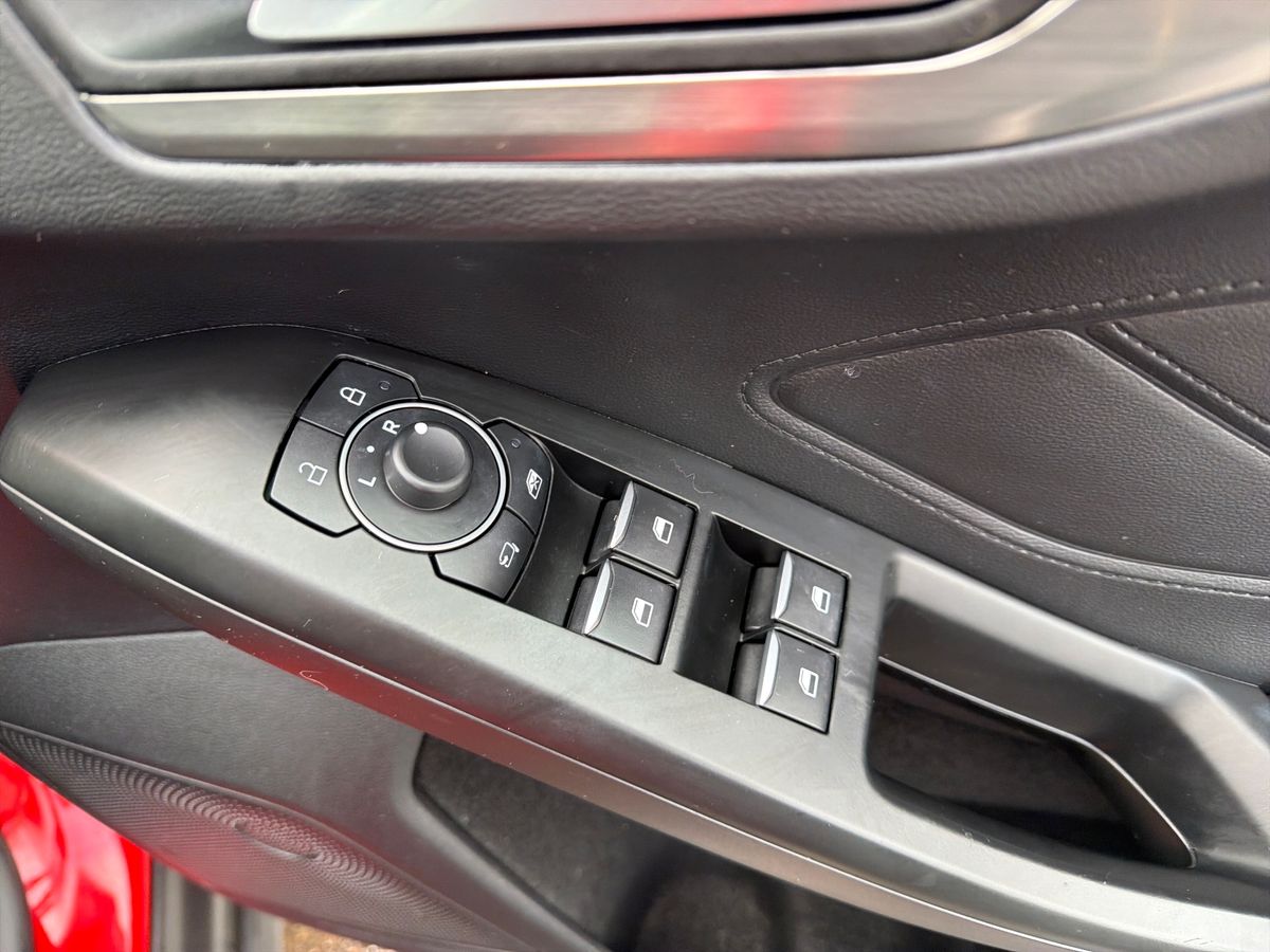 Used Ford Focus 2023 for sale - 77665040: Photo 25