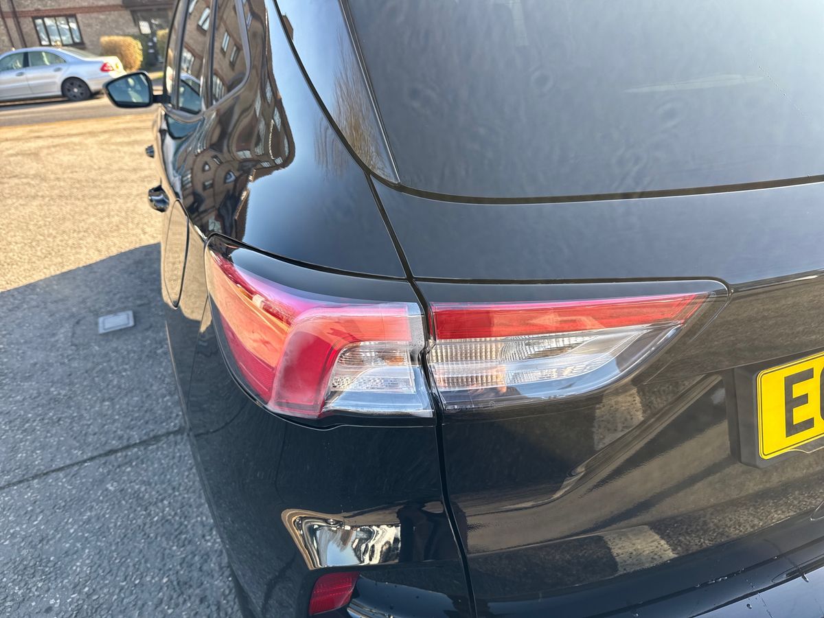 Used Ford Kuga 2024 for sale - 76523669: Photo 27