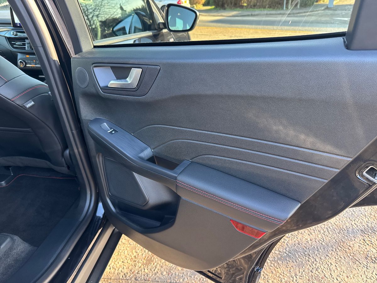 Used Ford Kuga 2024 for sale - 76523669: Photo 29