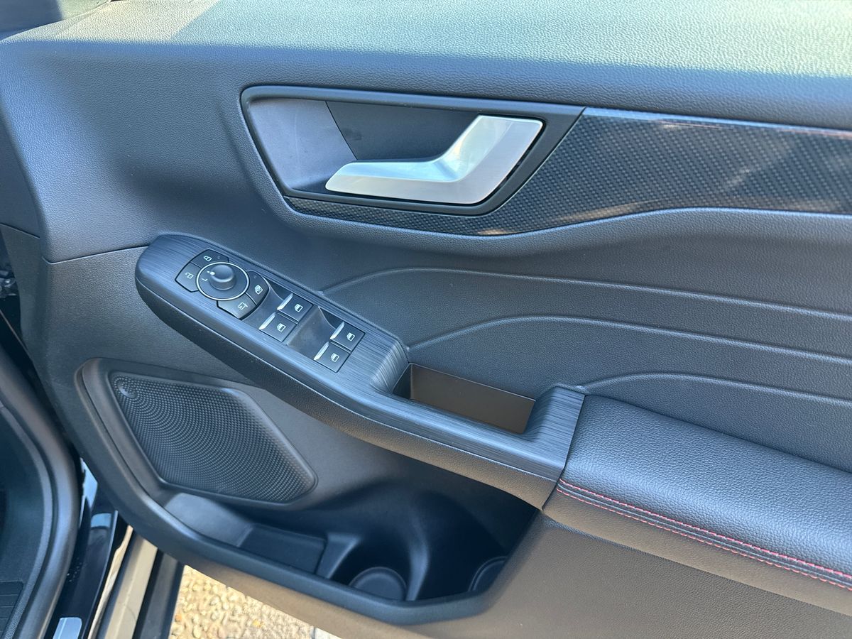 Used Ford Kuga 2024 for sale - 76523669: Photo 30