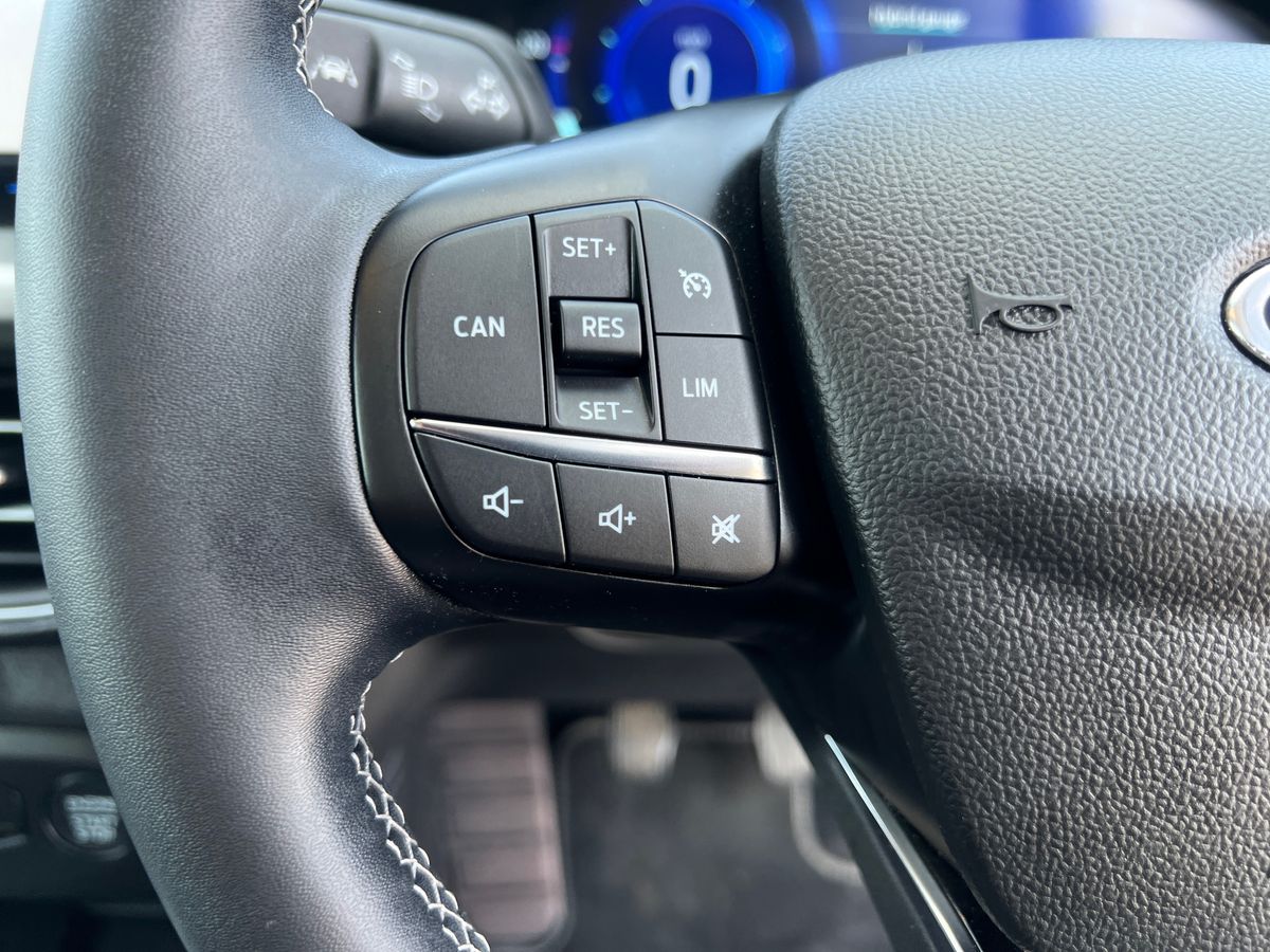 Used Ford Focus 2022 for sale - 76552568: Photo 26