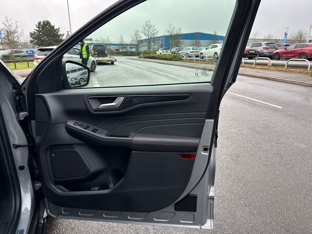 Used Ford Kuga 2023 for sale - 77512668: Photo 35