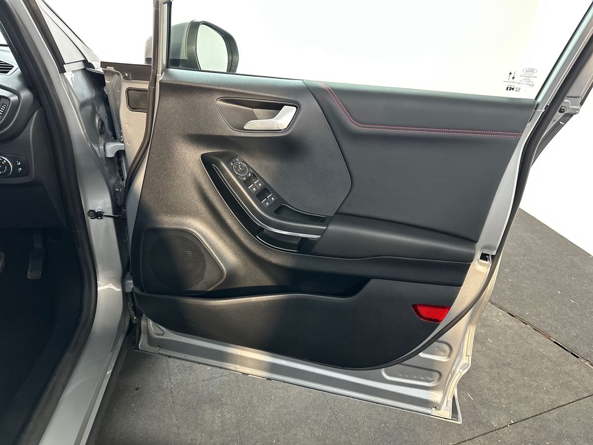 Used Ford Puma 2023 for sale - 76552539: Photo 35