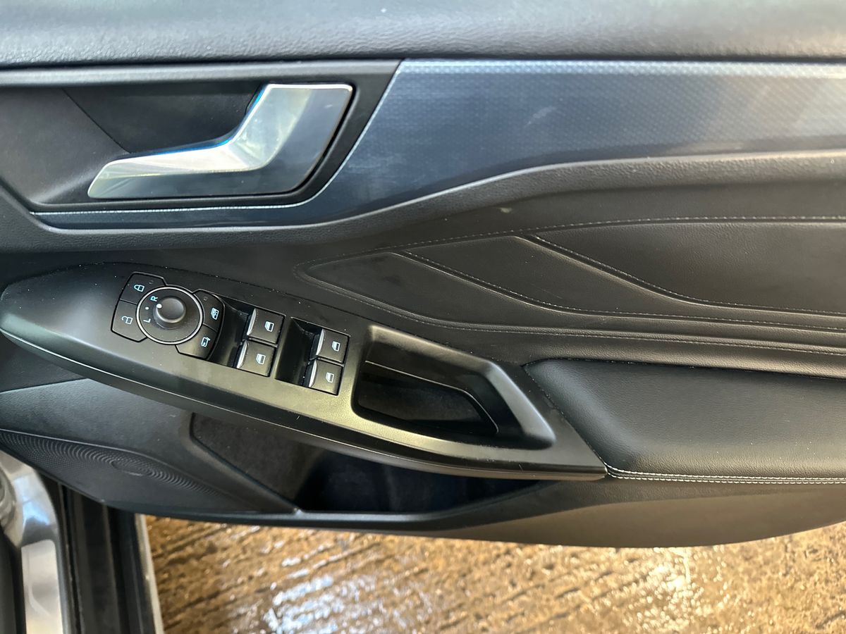 Used Ford Focus 2022 for sale - 76788391: Photo 25