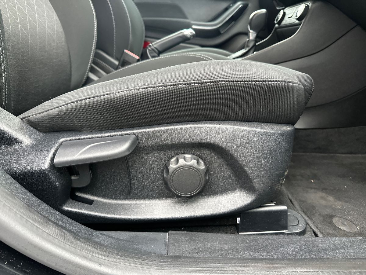 Used Ford Fiesta 2018 for sale - 76894858: Photo 30