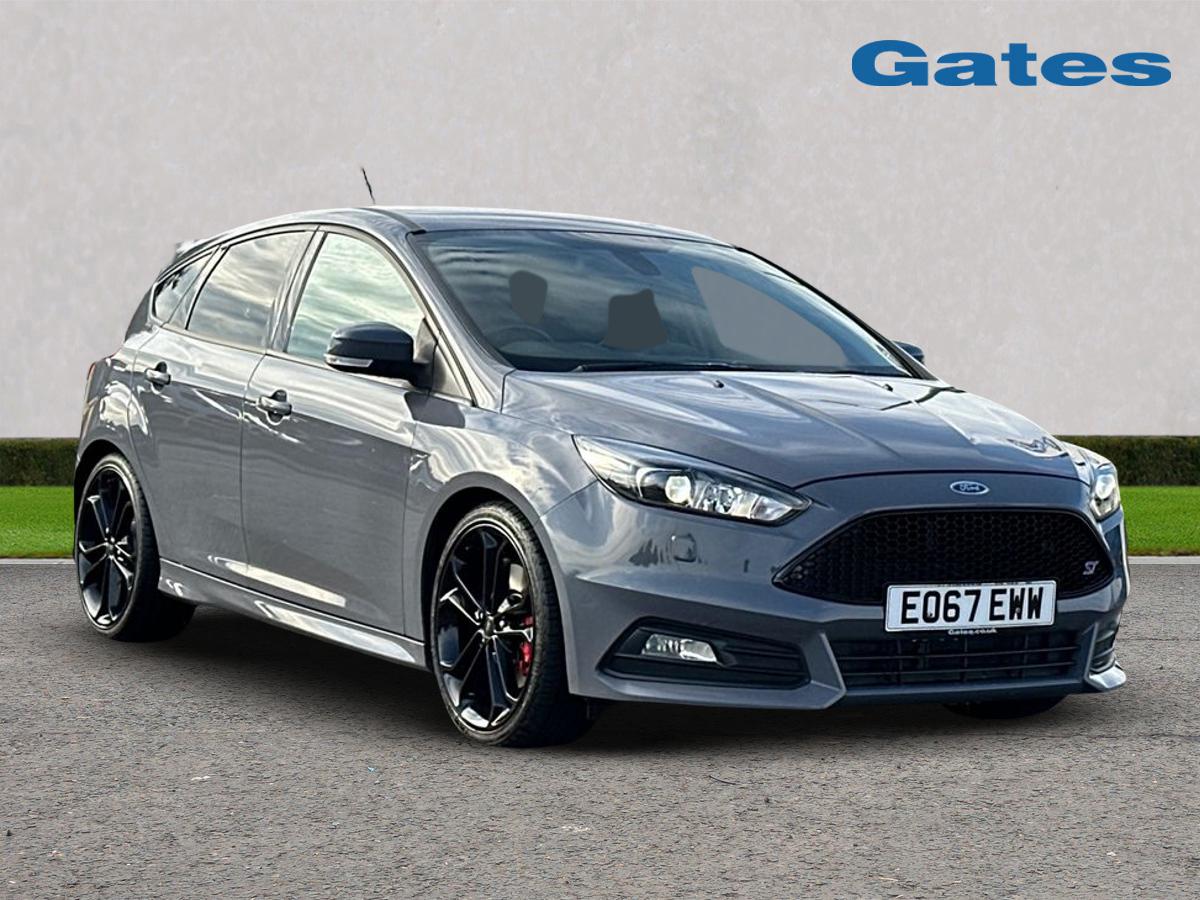 Used Ford Focus 2017 for sale - 76140181: Photo 1