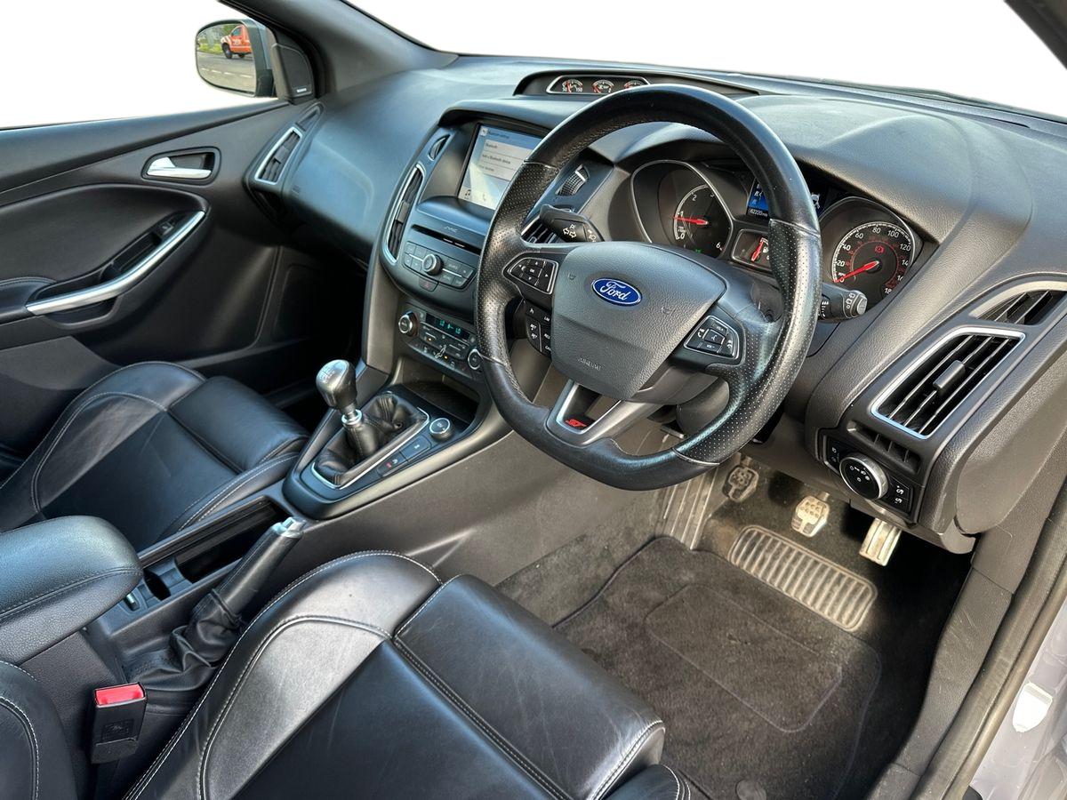 Used Ford Focus 2017 for sale - 76140181: Photo 10
