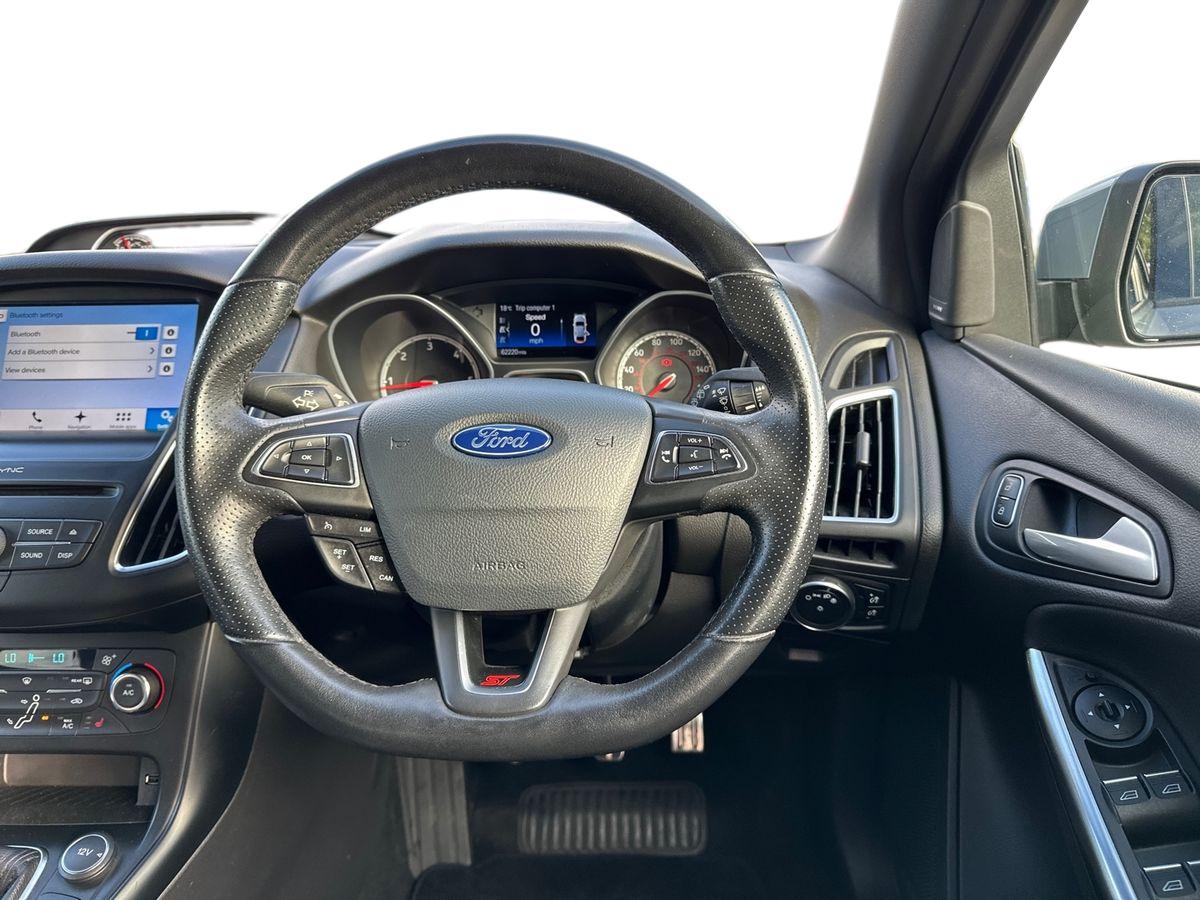 Used Ford Focus 2017 for sale - 76140181: Photo 17