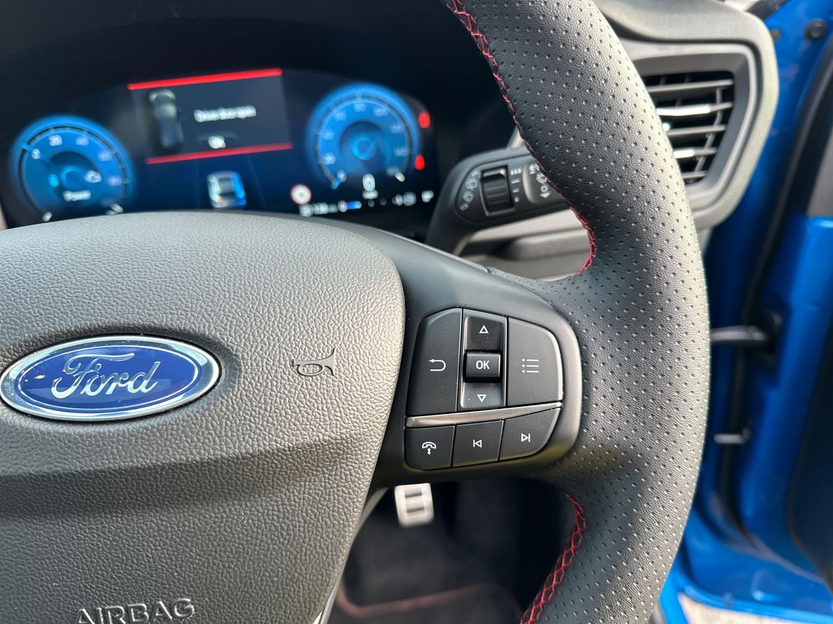 Used Ford Kuga 2025 for sale - 77810241: Photo 27